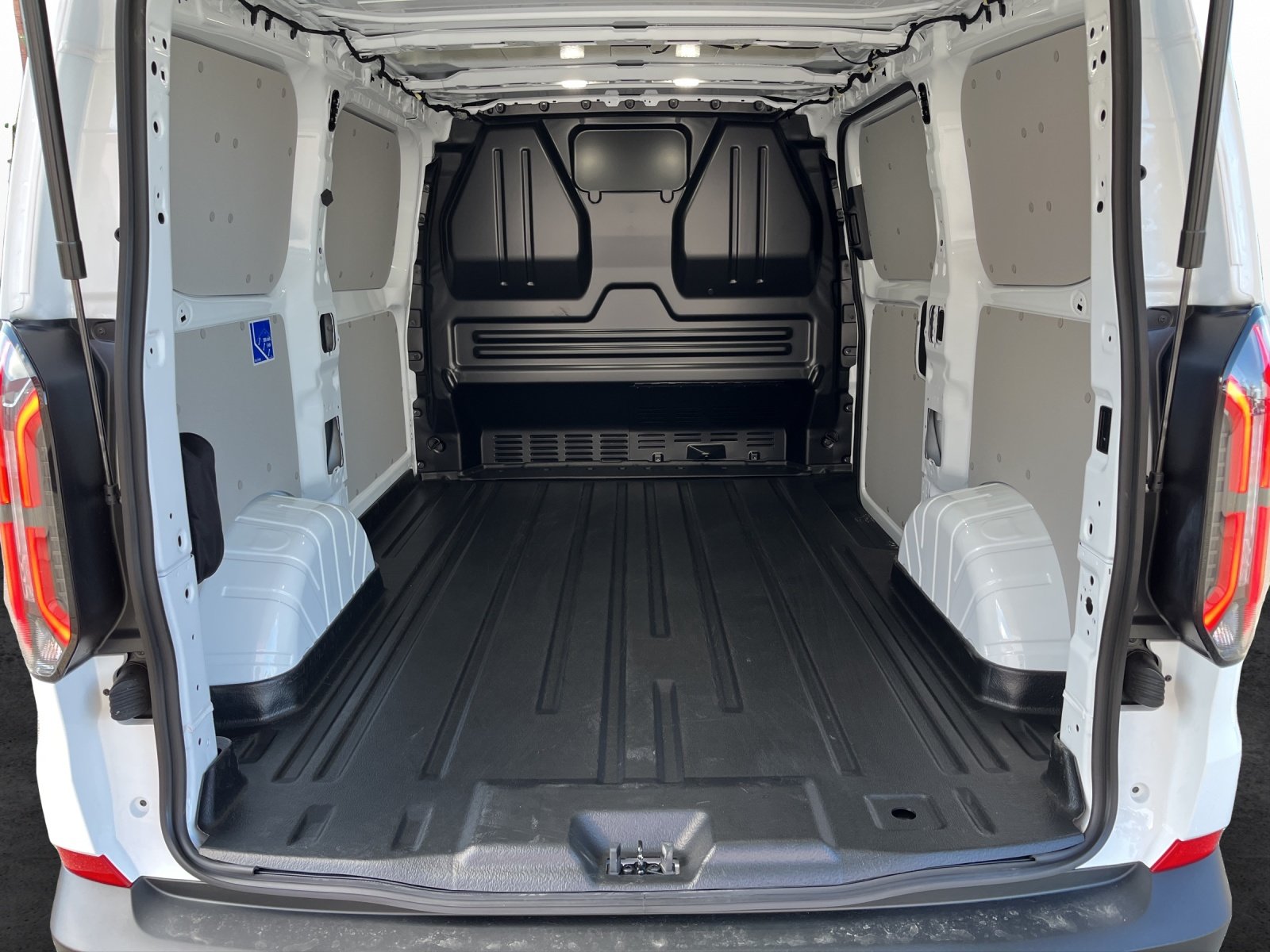 FORD E-Transit Custom Van 320 L1 74 kWh Trend Elektro, Électrique, Voiture de démonstration, Automatique - 4