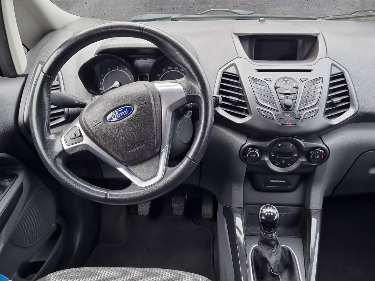 FORD EcoSport 1.5 Titanium, Benzin, Occasion / Gebraucht, Handschaltung - 6
