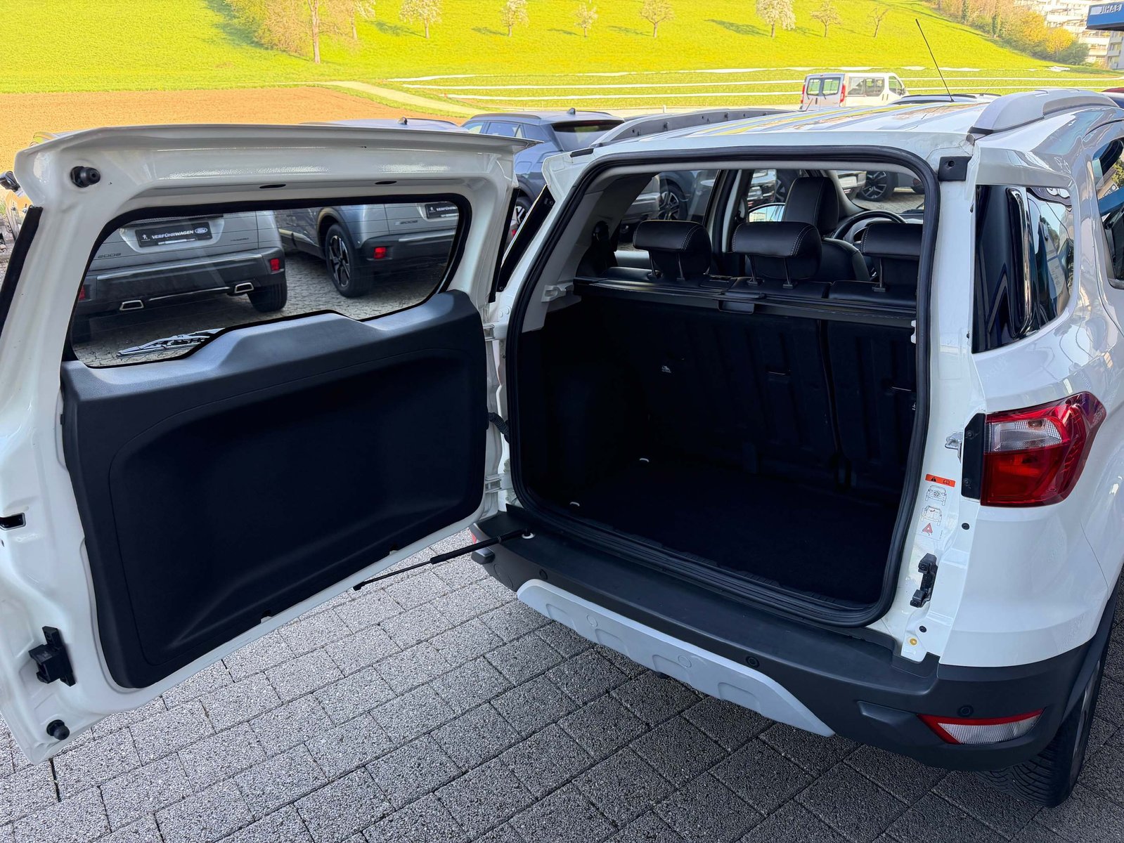 FORD EcoSport 1.5 Titanium, ab Service und MFK vom FORD-Spezialis, Benzin, Occasion / Gebraucht, Automatik - 5