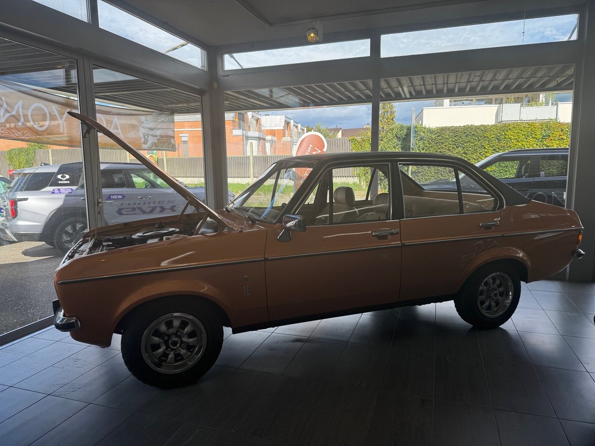 FORD Escort 1.6 Ghia