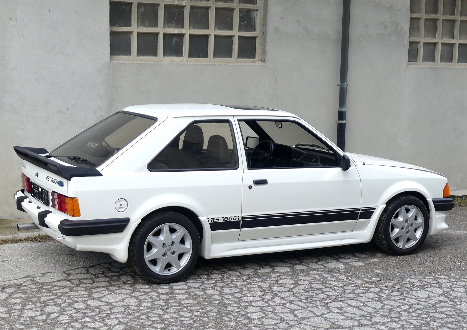 FORD Escort 1600 RSi, Benzin, Oldtimer, Handschaltung - 5