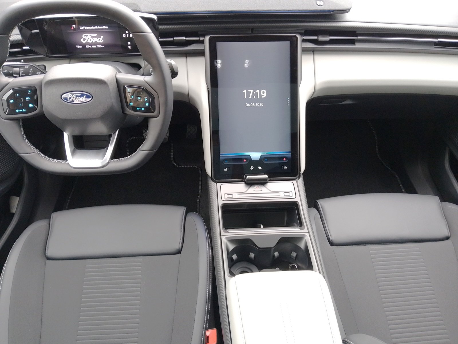 FORD Explorer Extended Range Premium AWD, Électrique, Voiture nouvelle, Automatique - 4