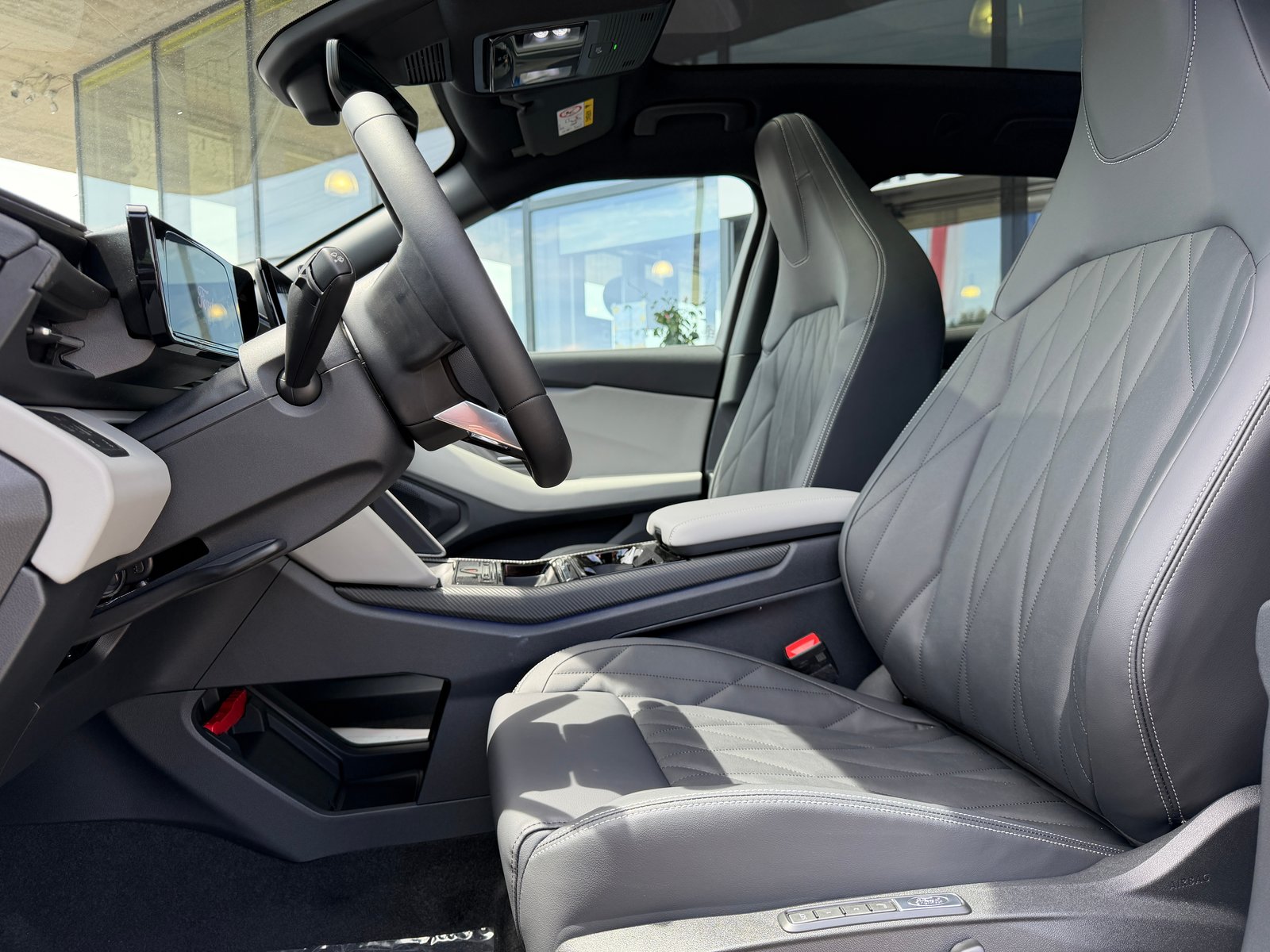 FORD Explorer Elektro 77kWh Dual Extended Range Premium AWD, Elektro, Neuwagen, Automatik - 6