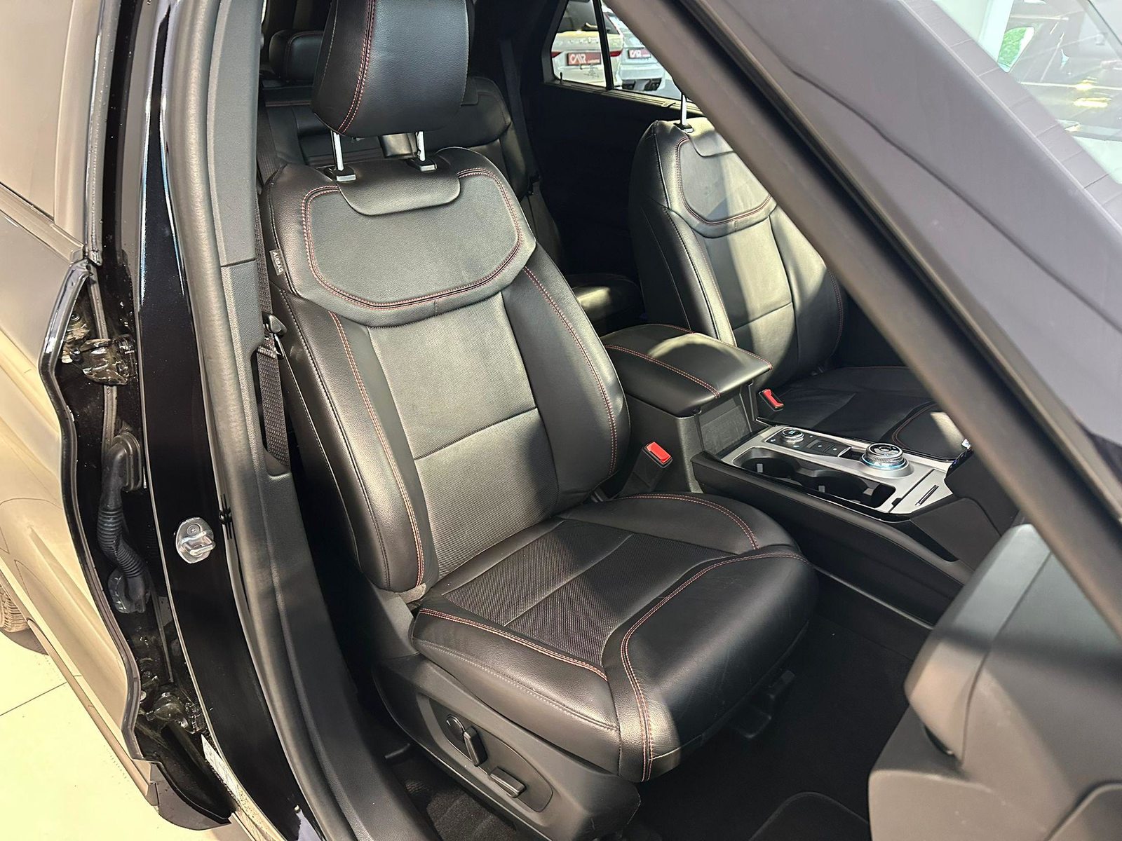 FORD Explorer 3.0 V6 Plug-in Hybrid ST-Line, Plug-in-Hybrid Benzin/Elektro, Occasion / Gebraucht, Automatik - 6