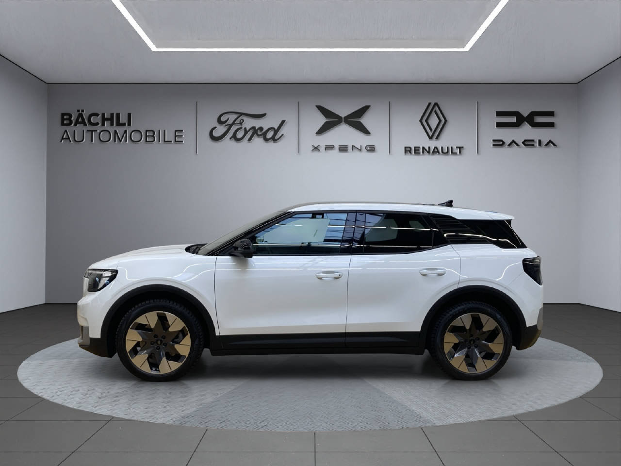 FORD Explorer 77kWh Dual Extended Range Premium AWD, Électrique, Occasion / Utilisé, Automatique - 3
