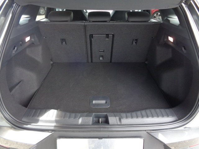 FORD Explorer Extended Range AWD, Electric, Second hand / Used, Automatic - 5