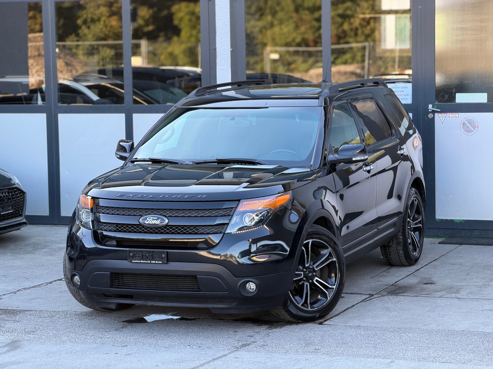 FORD Explorer Sport