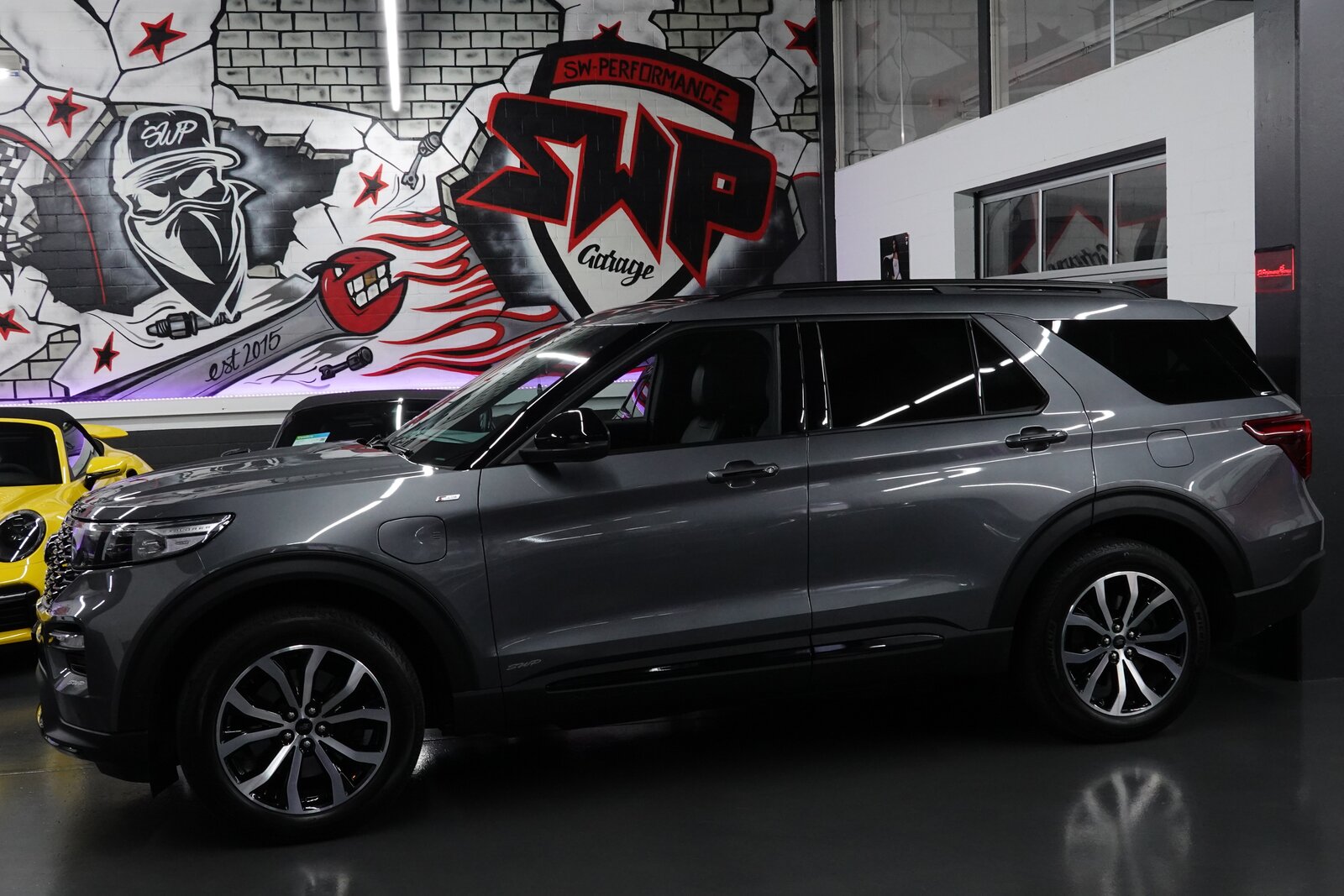 FORD EXPLORER 3.0 EcoB. Plug-in-Hybrid ST-Line 4WD Aut., Hybride Rechargeable Essence/Électricité, Occasion / Utilisé, Automatique - 2