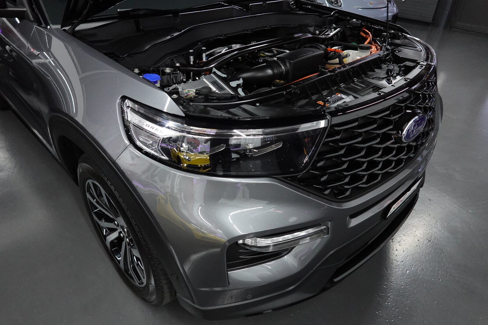 FORD EXPLORER 3.0 EcoB. Plug-in-Hybrid ST-Line 4WD Aut., Hybride Rechargeable Essence/Électricité, Occasion / Utilisé, Automatique - 6