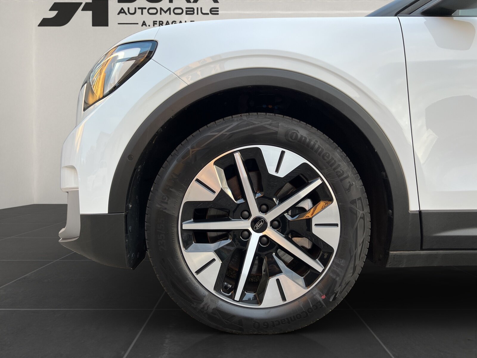FORD Explorer Extended Range, Electric, Second hand / Used, Automatic - 7
