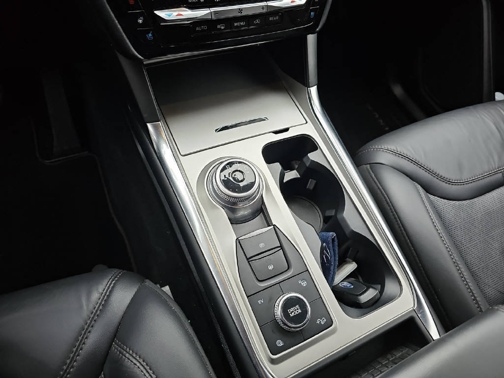 FORD Explorer 3.0 V6 Plug-in Hybrid Platinum, Plug-in-Hybrid Benzin/Elektro, Vorführwagen, Automatik - 7