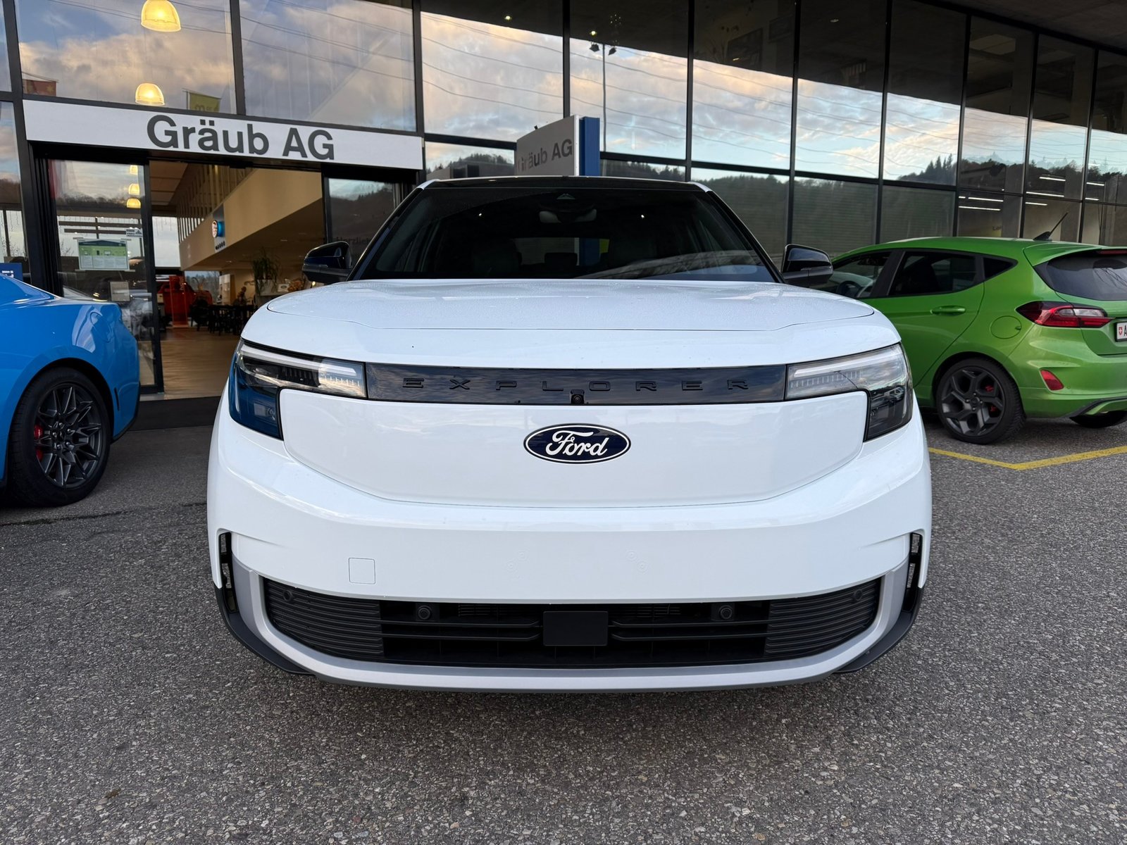FORD Explorer Elektro 79kWh Dual Extended Range Premium AWD, Electric, New car, Automatic - 2