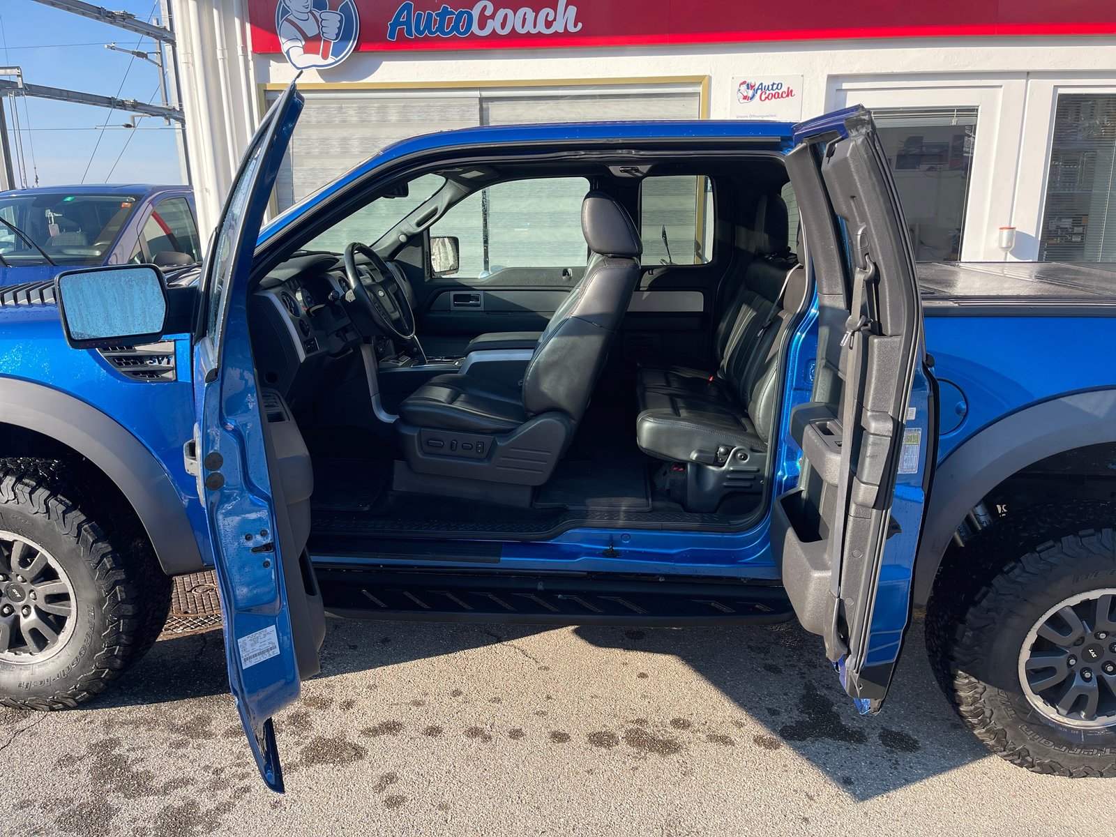 FORD F 150 Raptor SVT, Petrol, Second hand / Used, Automatic - 3