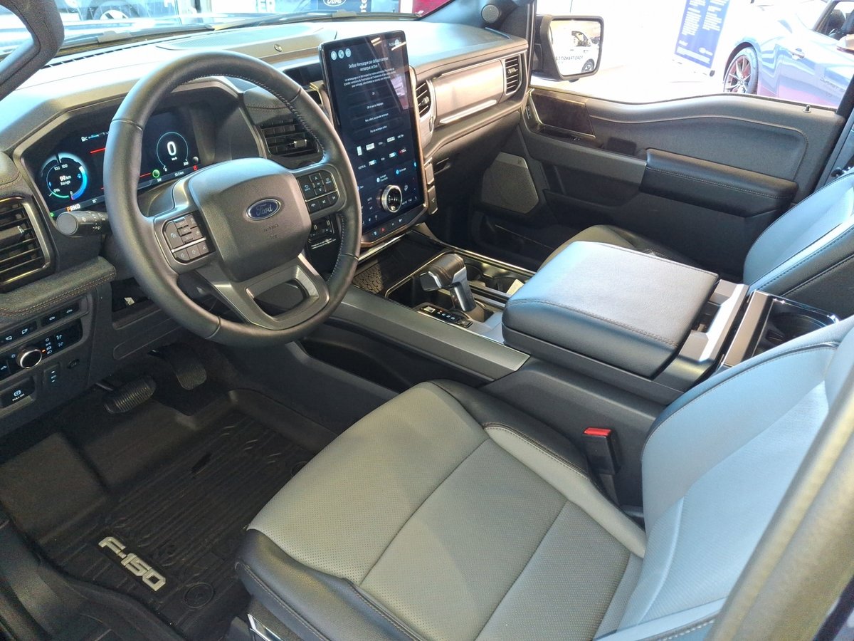 FORD F-150 Lightning 98 kWh Lariat Launch Edition, Électrique, Voiture nouvelle, Automatique - 6
