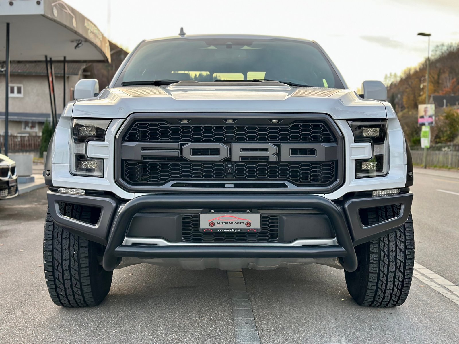 FORD F-150 Raptor 3.5 V6 EcoBoost, Benzin, Occasion / Gebraucht, Automatik - 3