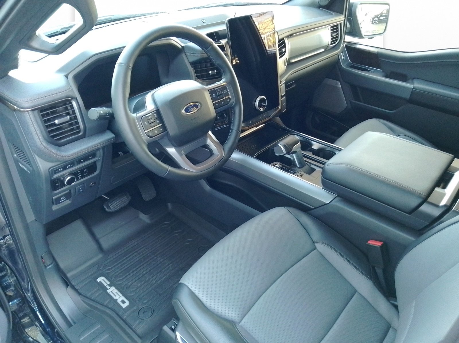 FORD F-150 Lightning DKab.Pick-up 98 kWh Lariat Launch Editi, Electric, Second hand / Used, Automatic - 6