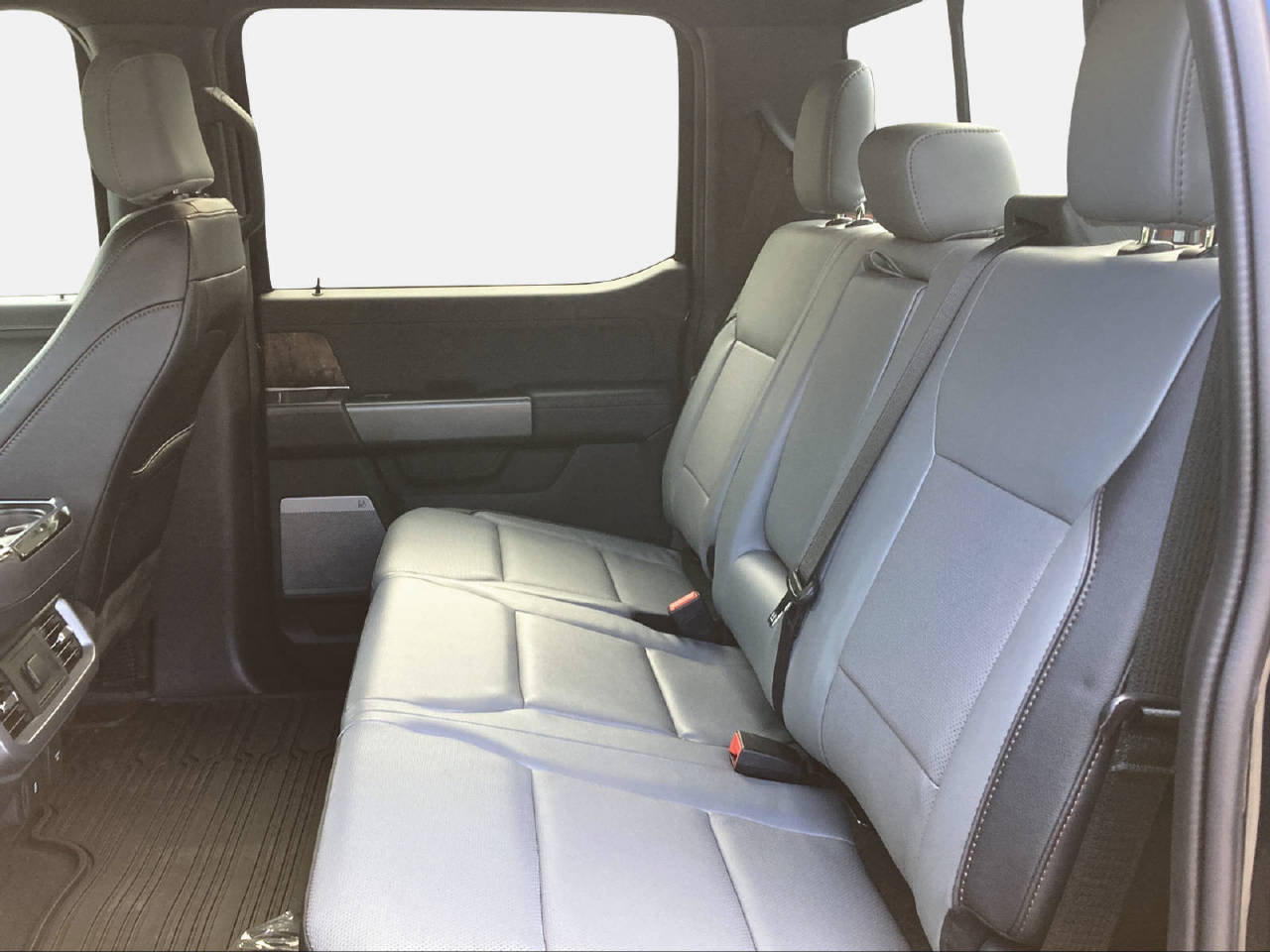 FORD F-150 Lightning DKab.Pick-up 98 kWh Lariat Launch Edition, Elettrica, Auto nuove, Automatico - 5