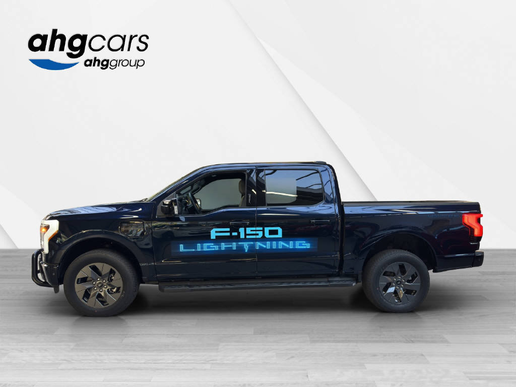 FORD F-150 Lightning DKab.Pick-up 98 kWh Lariat Launch Edition, Electric, New car, Automatic - 2