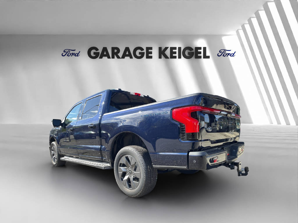 FORD F-150 Lightning DKab.Pick-up 98 kWh Lariat Launch Edition, Electric, New car, Automatic - 3
