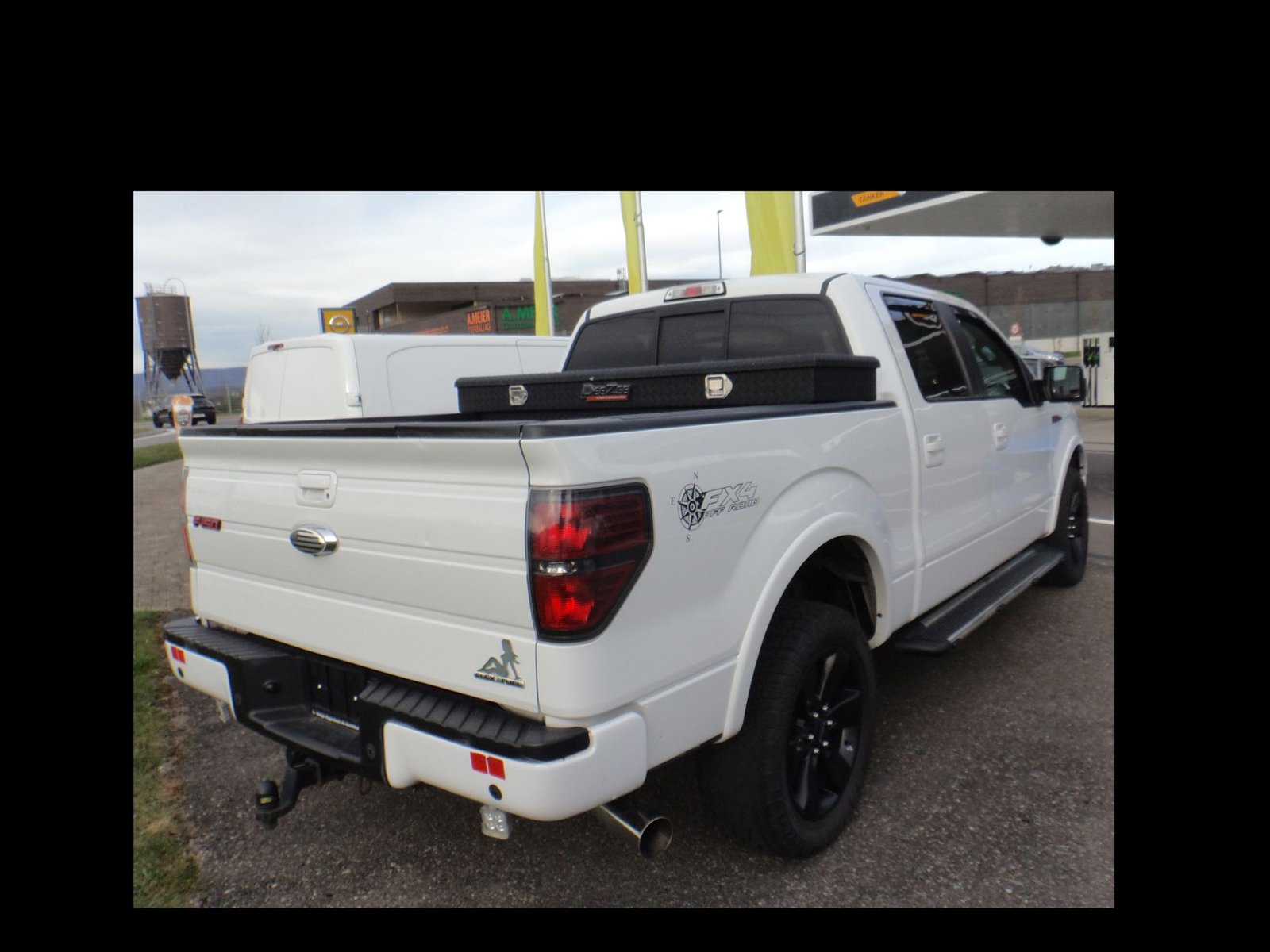 FORD F-150 FX4, Essence, Occasion / Utilisé, Automatique - 4