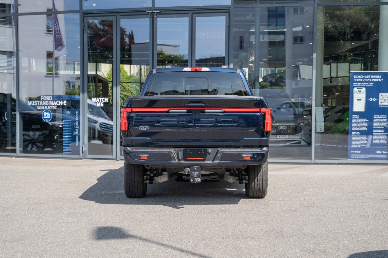 FORD F-150 Lightning DKab.Pick-up 98 kWh Lariat Launch Edition, Elektro, Vorführwagen, Automatik - 4