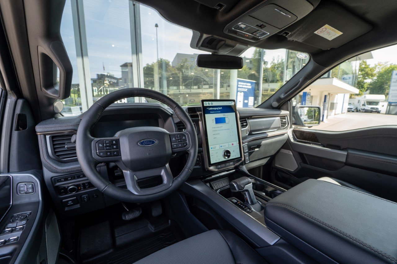 FORD F-150 Lightning DKab.Pick-up 98 kWh Lariat Launch Edition, Elektro, Vorführwagen, Automatik - 7