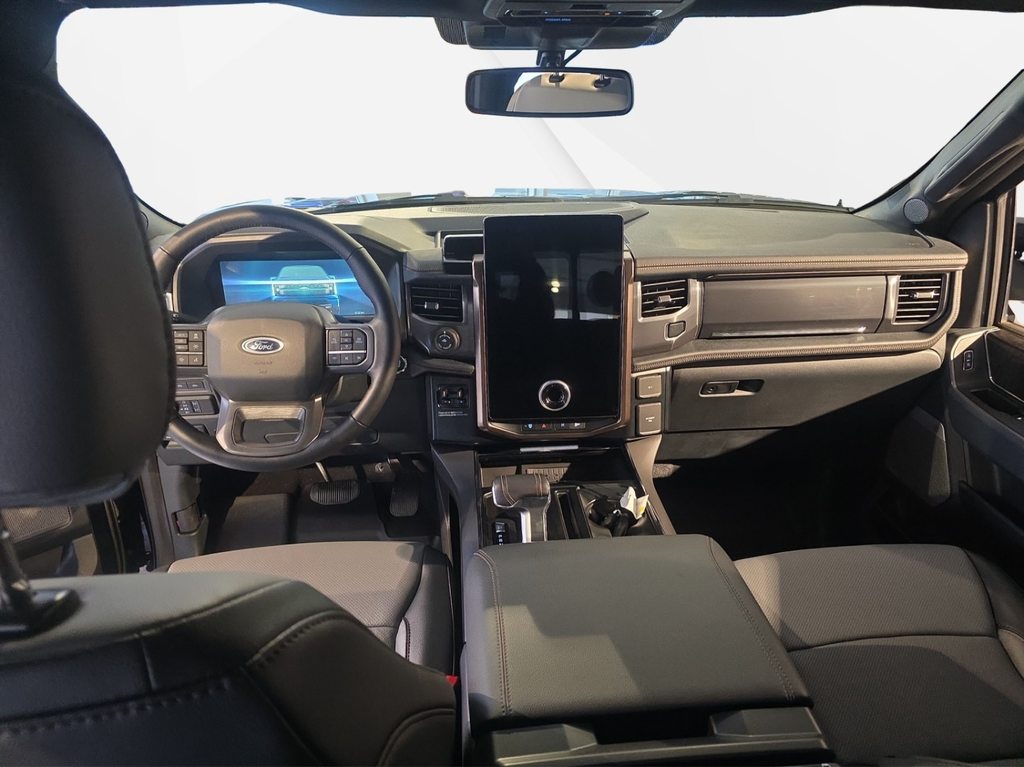 FORD F-150 Lightning DKab.Pick-up 98 kWh Lariat Launch Edition, Elektro, Neuwagen, Automat - 7