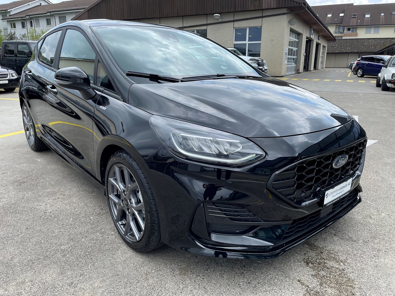 FORD Fiesta 1.0 MHEV ST Line A, Mild-Hybrid Benzin/Elektro, Occasion / Gebraucht, Automatik - 3