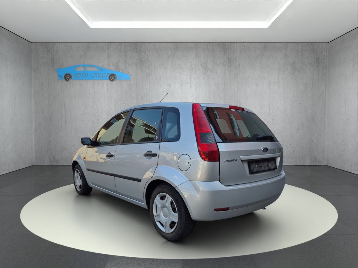 FORD Fiesta 1.6 16V Trend, Benzin, Occasion / Gebraucht, Handschaltung - 3