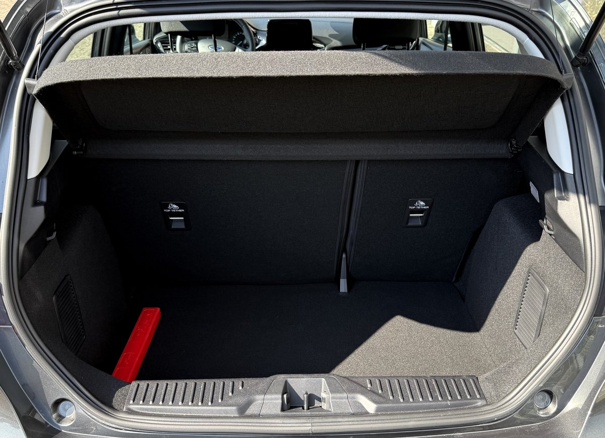 FORD Fiesta 1.0 SCTi MHEV Titanium Automat, Mild-Hybrid Benzin/Elektro, Occasion / Gebraucht, Automatik - 7