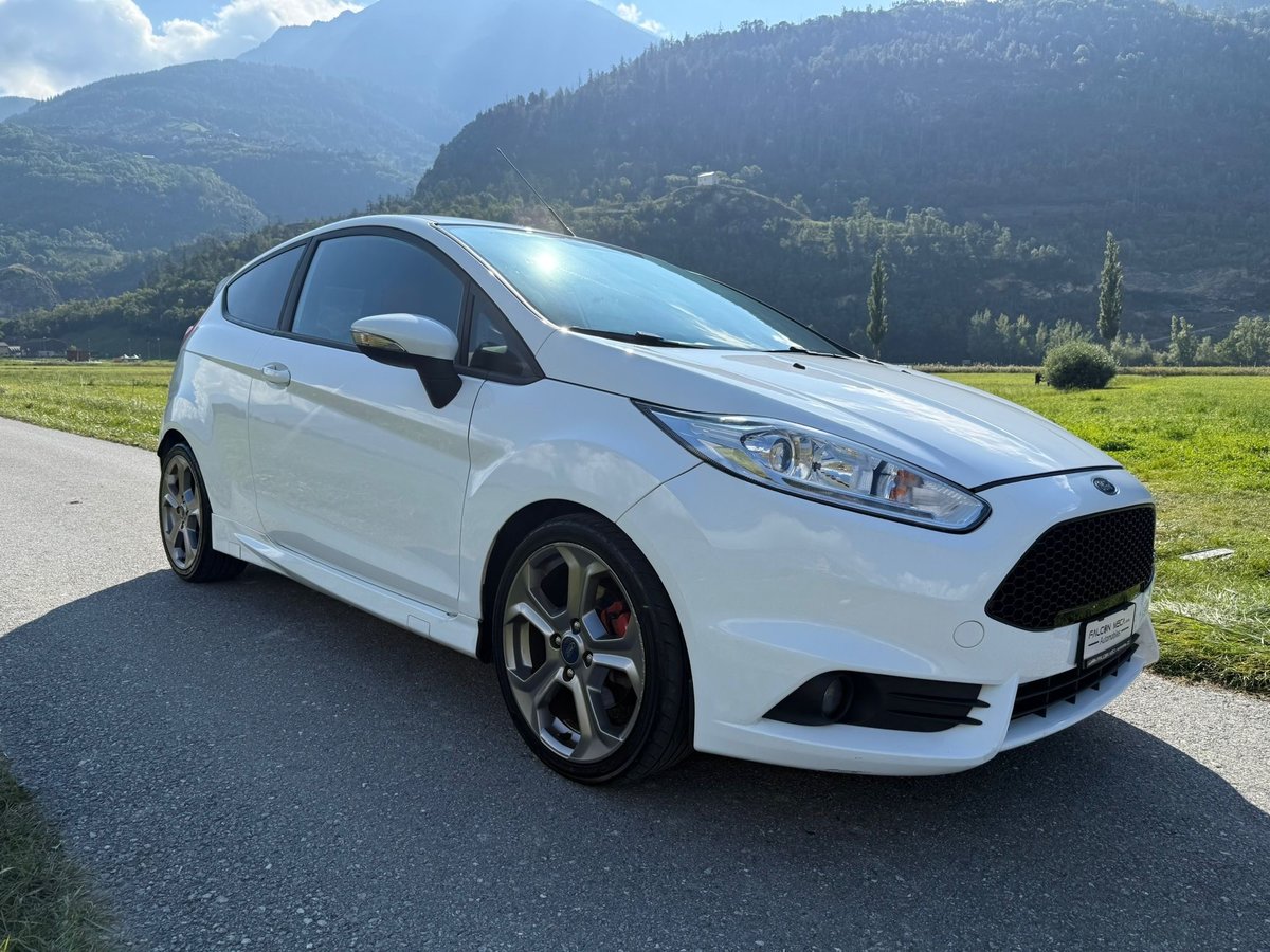 FORD Fiesta 1.6 SCTi ST-2