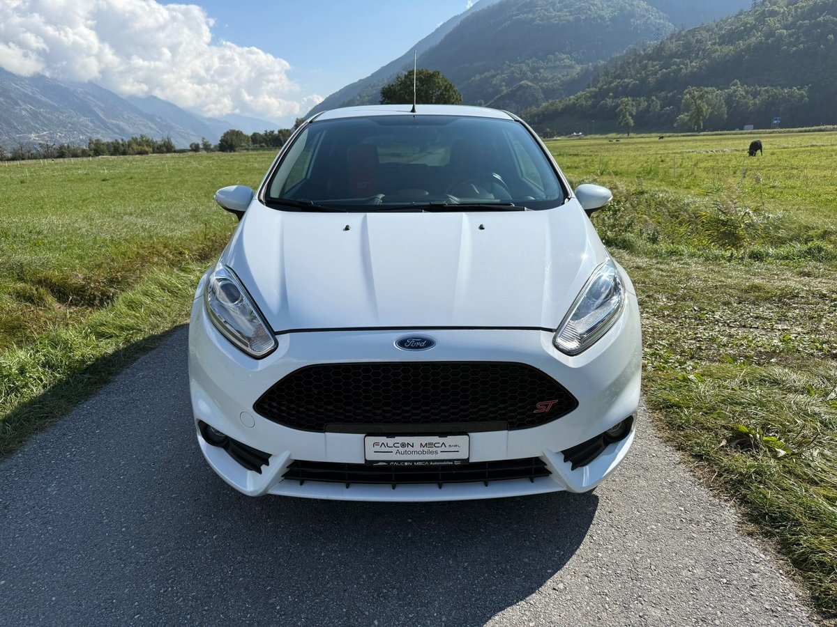 FORD Fiesta 1.6 SCTi ST-2, Essence, Occasion / Utilisé, Manuelle - 2