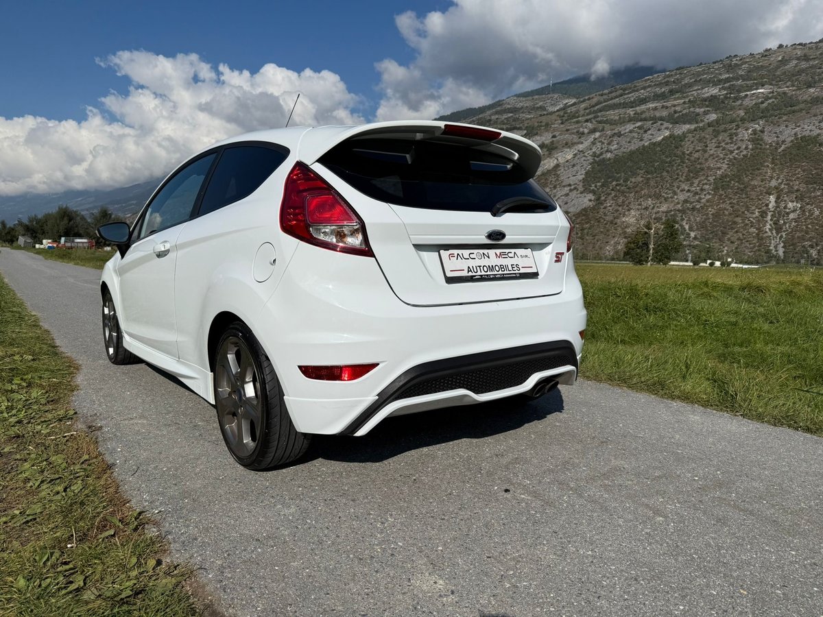 FORD Fiesta 1.6 SCTi ST-2, Essence, Occasion / Utilisé, Manuelle - 6