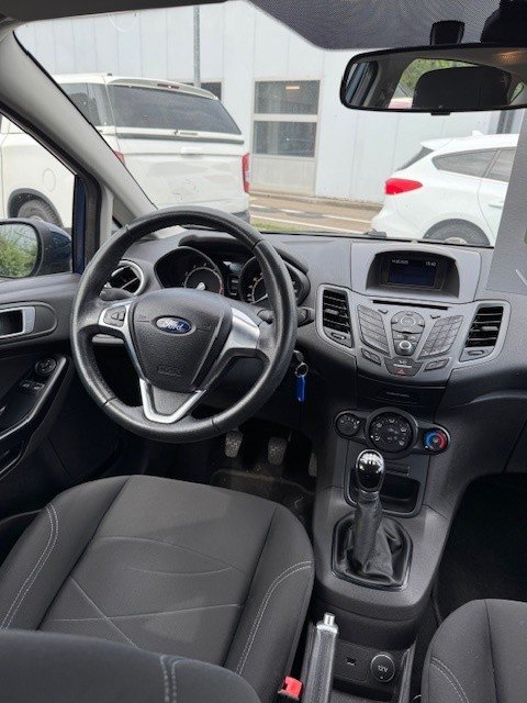 FORD Fiesta 1.0 Fun, Essence, Occasion / Utilisé, Manuelle - 4