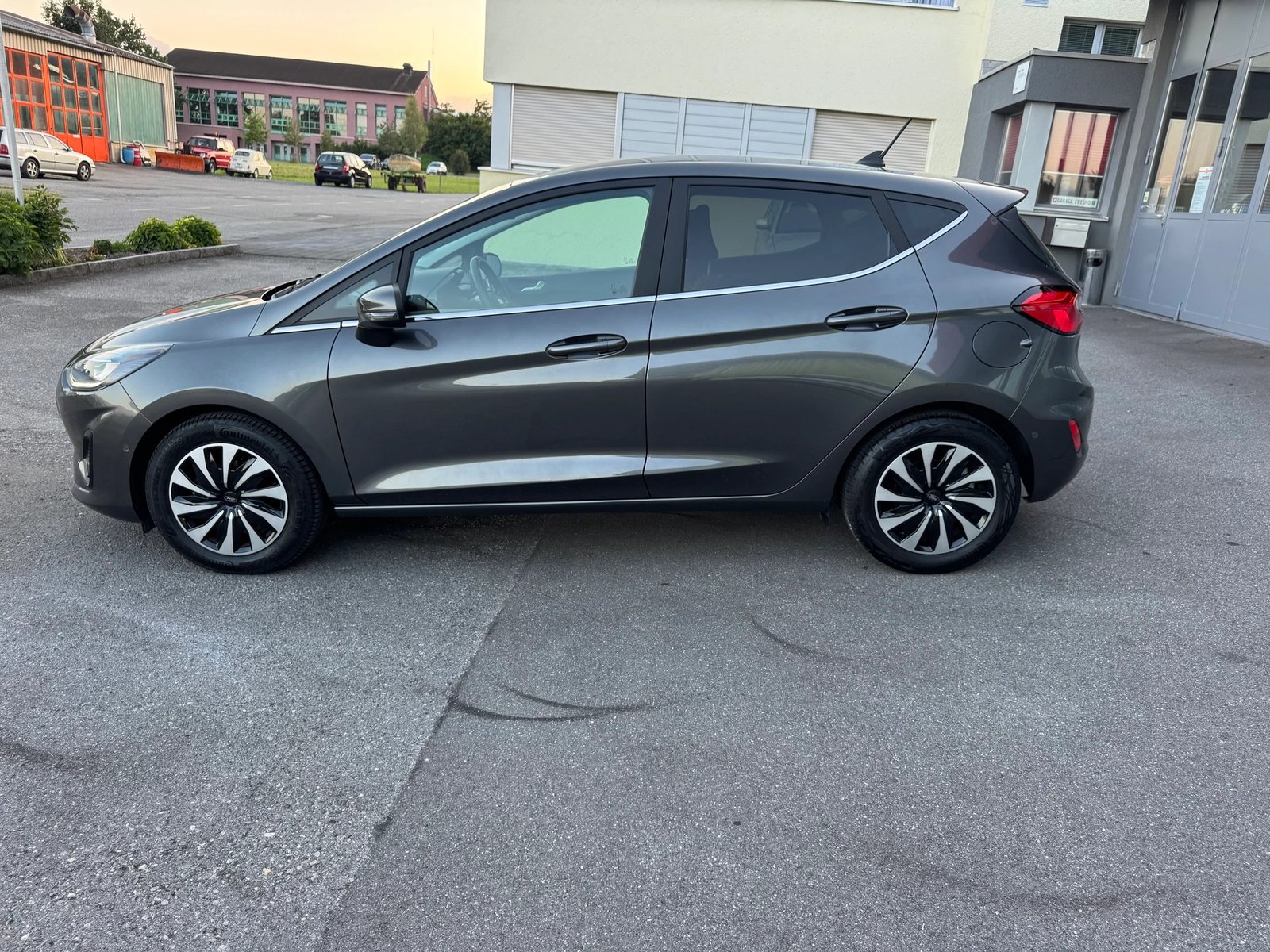 FORD Fiesta 1.0 SCTi MHEV Titanium Automat, Mild-Hybrid Benzin/Elektro, Occasion / Gebraucht, Automatik - 7