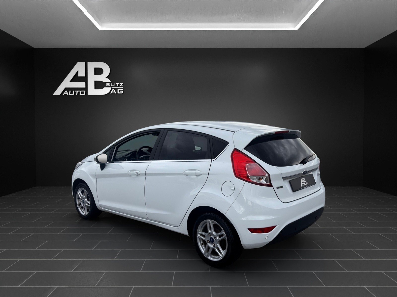 FORD Fiesta 1.0 SCTi Titanium mit 125 PS, Benzin, Occasion / Gebraucht, Handschaltung - 3