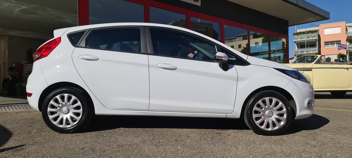 FORD Fiesta 1.4 16V Titanium Automatic, Petrol, Second hand / Used, Automatic - 2