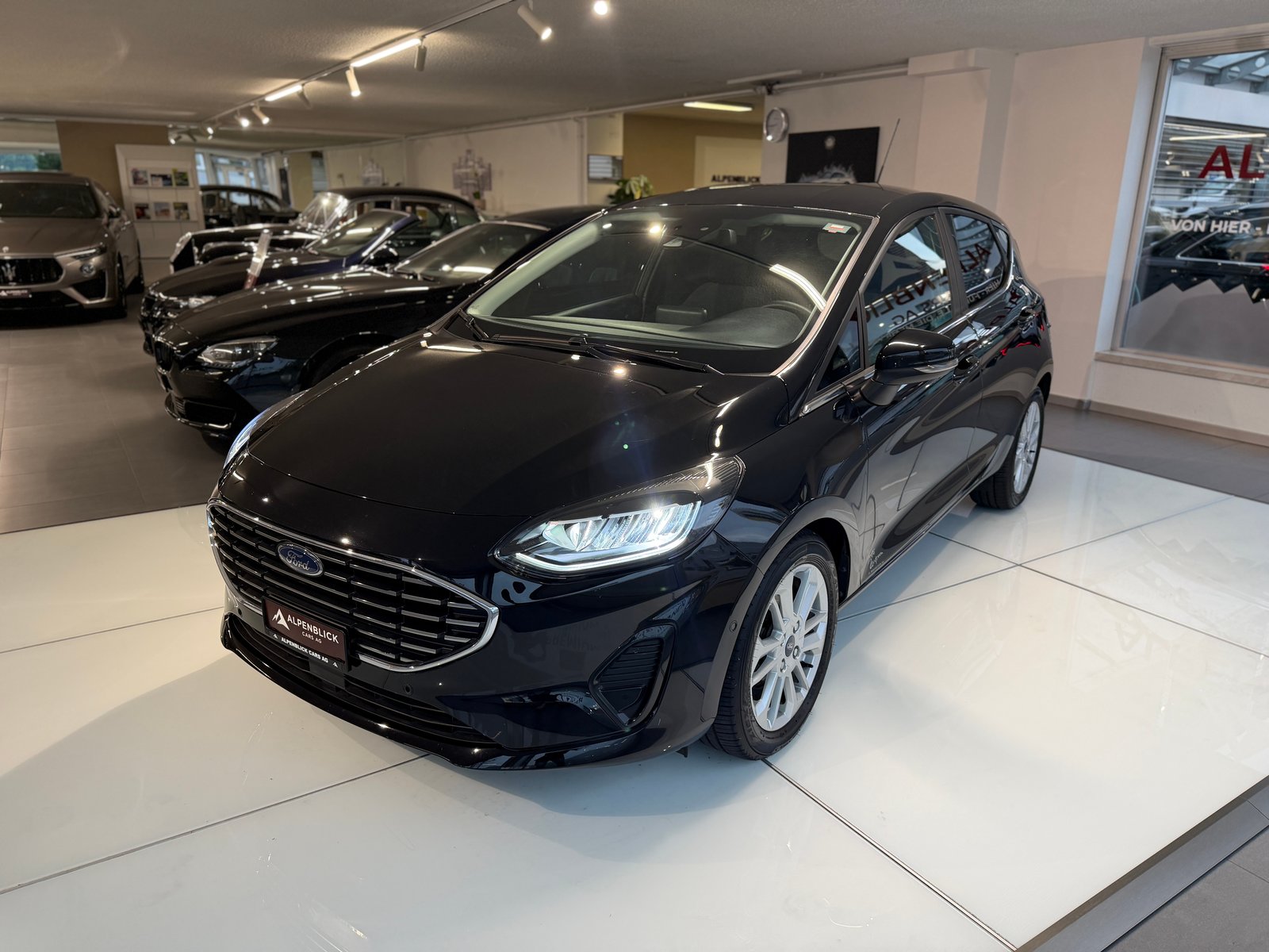FORD Fiesta 1.0 SCTi MHEV Titanium X Automat, Mild-Hybrid Petrol/Electric, Second hand / Used, Automatic - 4