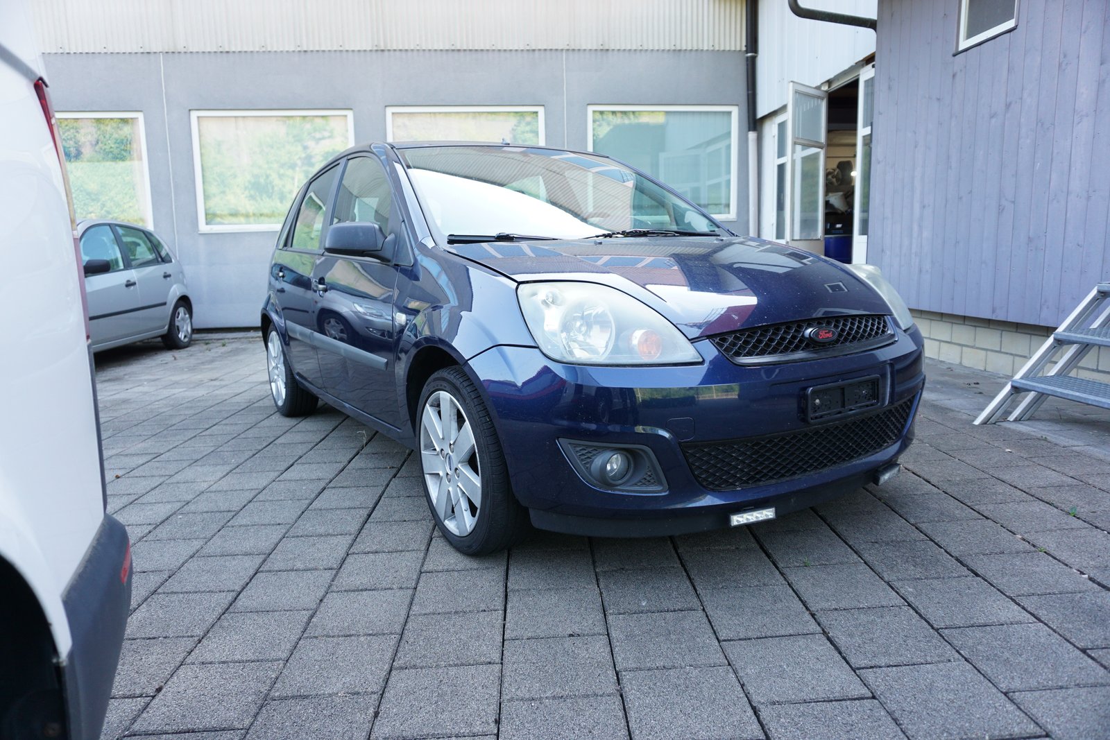 FORD Fiesta 1.4 16V Trend, Essence, Occasion / Utilisé, Manuelle - 7