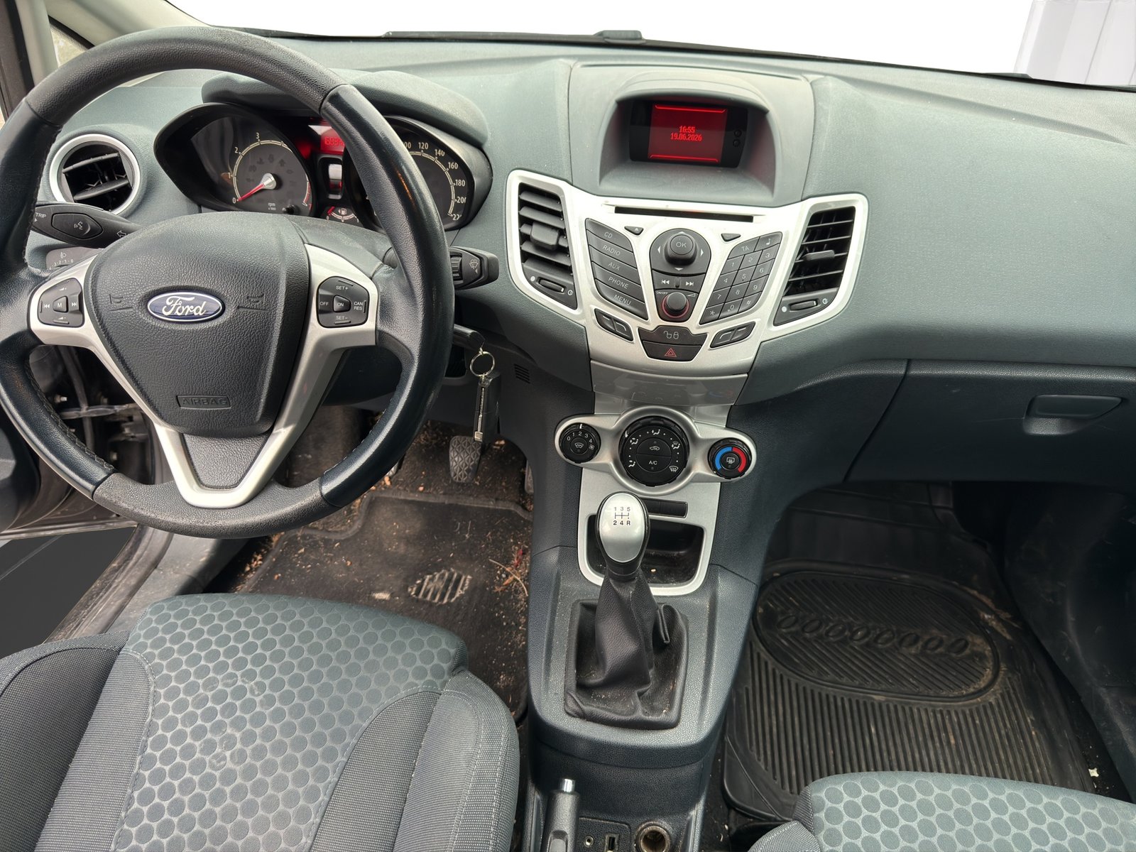 FORD Fiesta 1.6 16V Titanium, Benzin, Occasion / Gebraucht, Handschaltung - 7