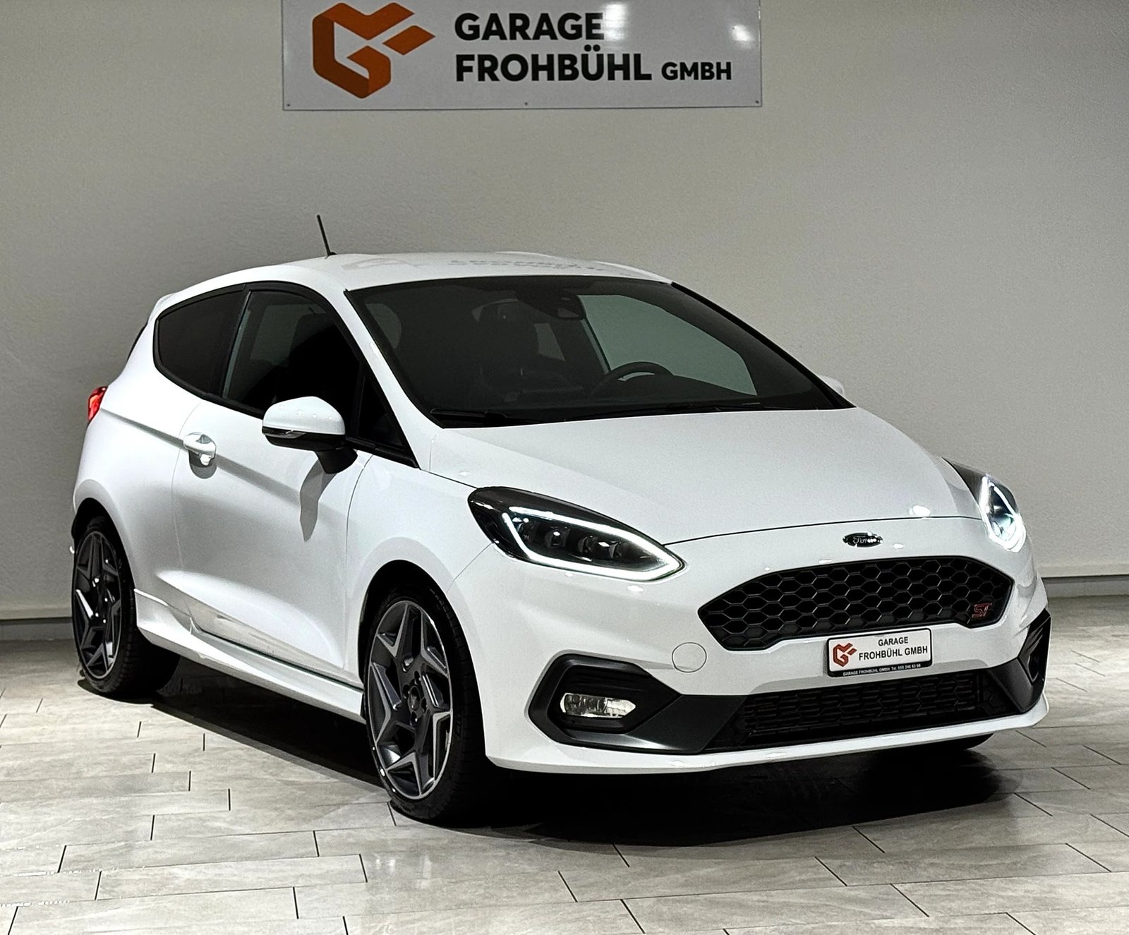 FORD Fiesta 1.5 SCTi ST Edition, Petrol, Second hand / Used, Manual - 3