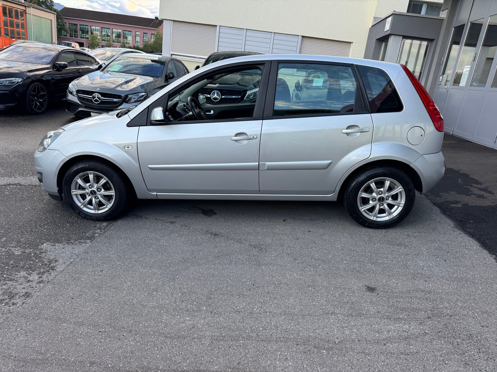 FORD Fiesta 1.6 16V Trend, Benzina, Occasioni / Usate, Automatico - 5