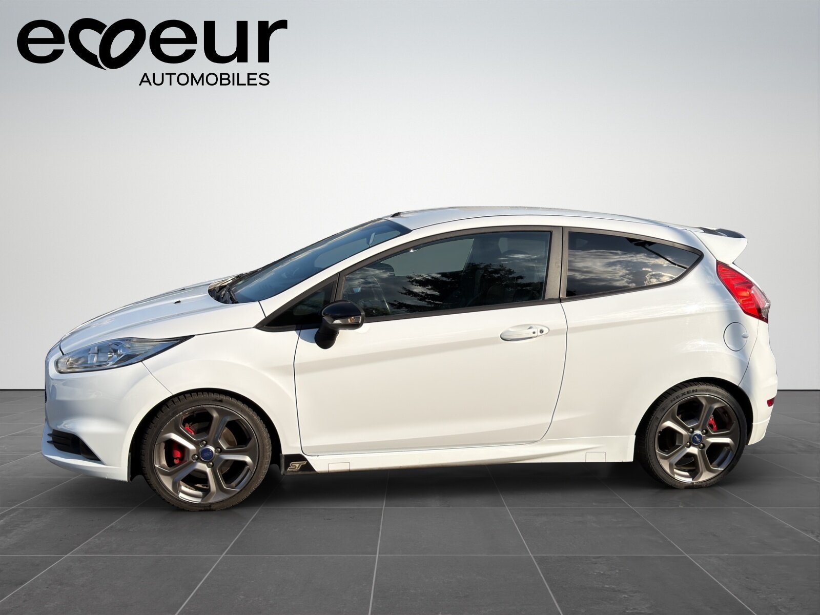 FORD Fiesta 1.6 EcoB ST-2, Petrol, Second hand / Used, Manual - 3