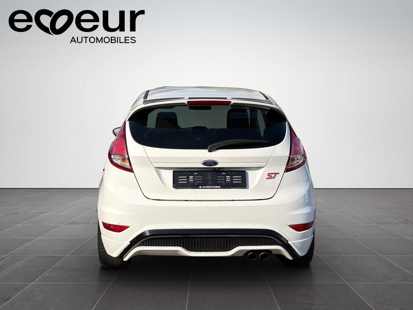 FORD Fiesta 1.6 EcoB ST-2, Petrol, Second hand / Used, Manual - 5