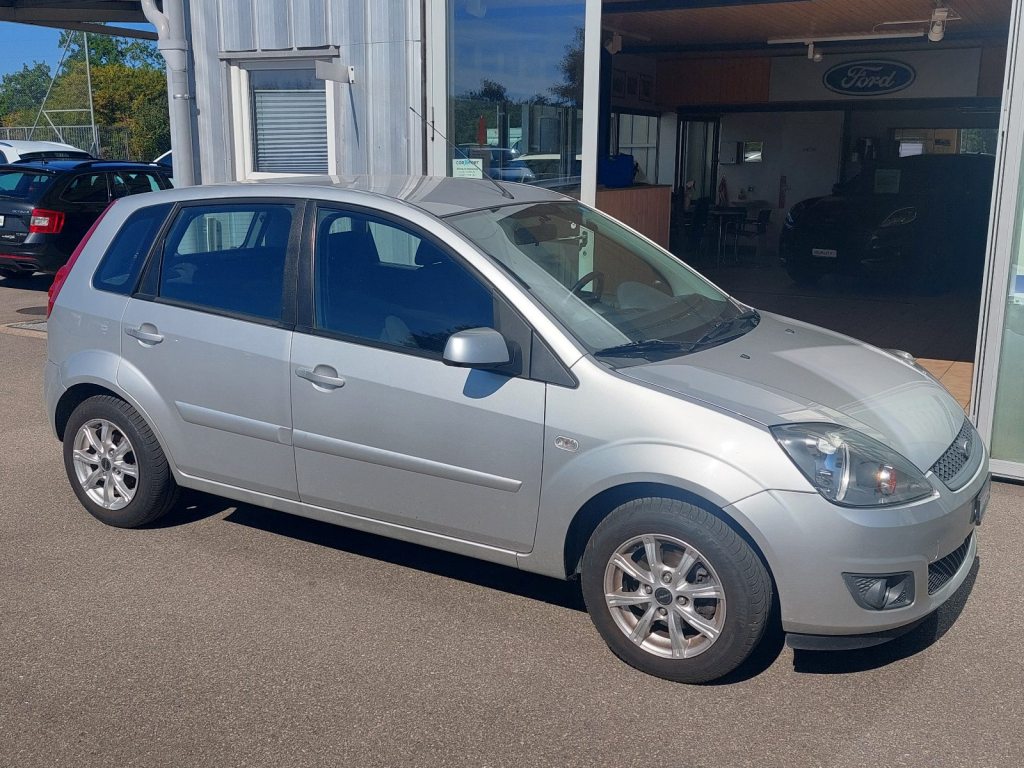 FORD FIESTA 1.6 16V Trend, Benzina, Occasioni / Usate, Manuale - 3