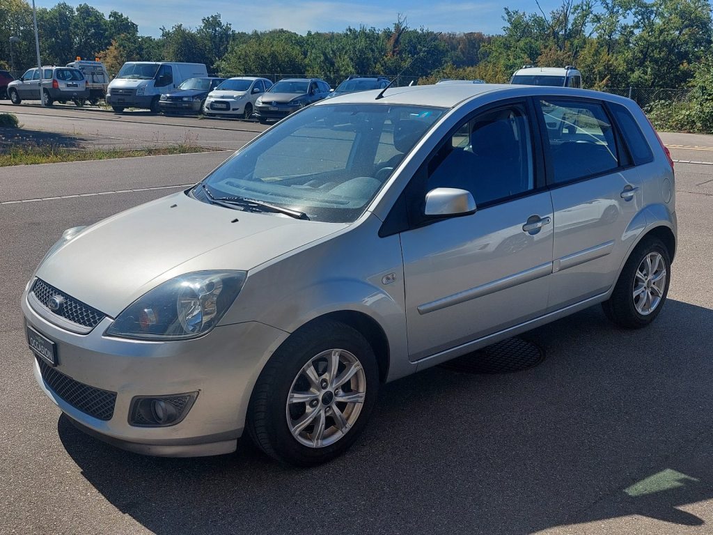 FORD FIESTA 1.6 16V Trend, Benzina, Occasioni / Usate, Manuale - 2