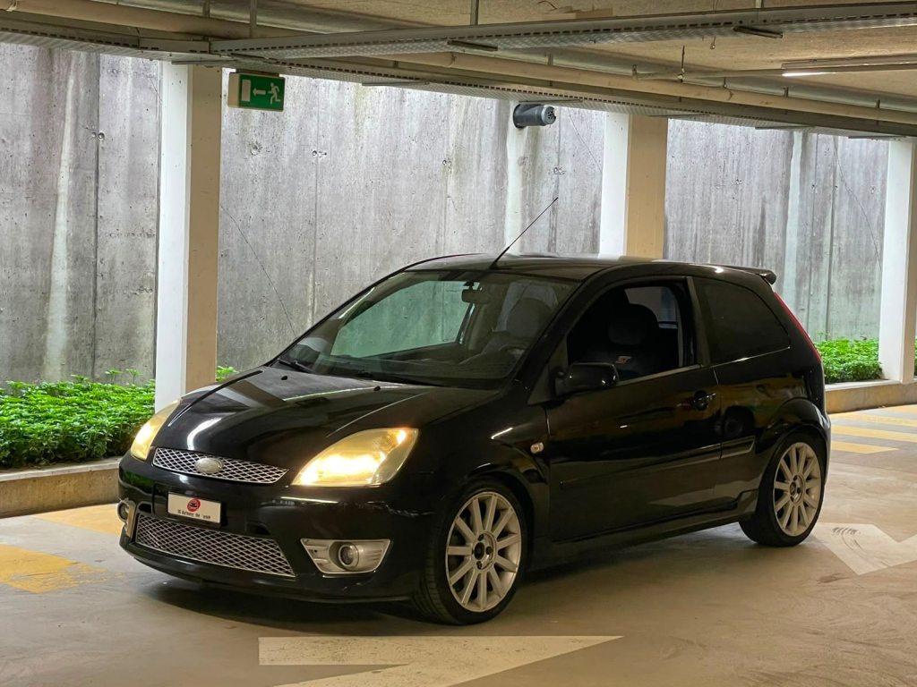 FORD FIESTA 2.0 16V ST