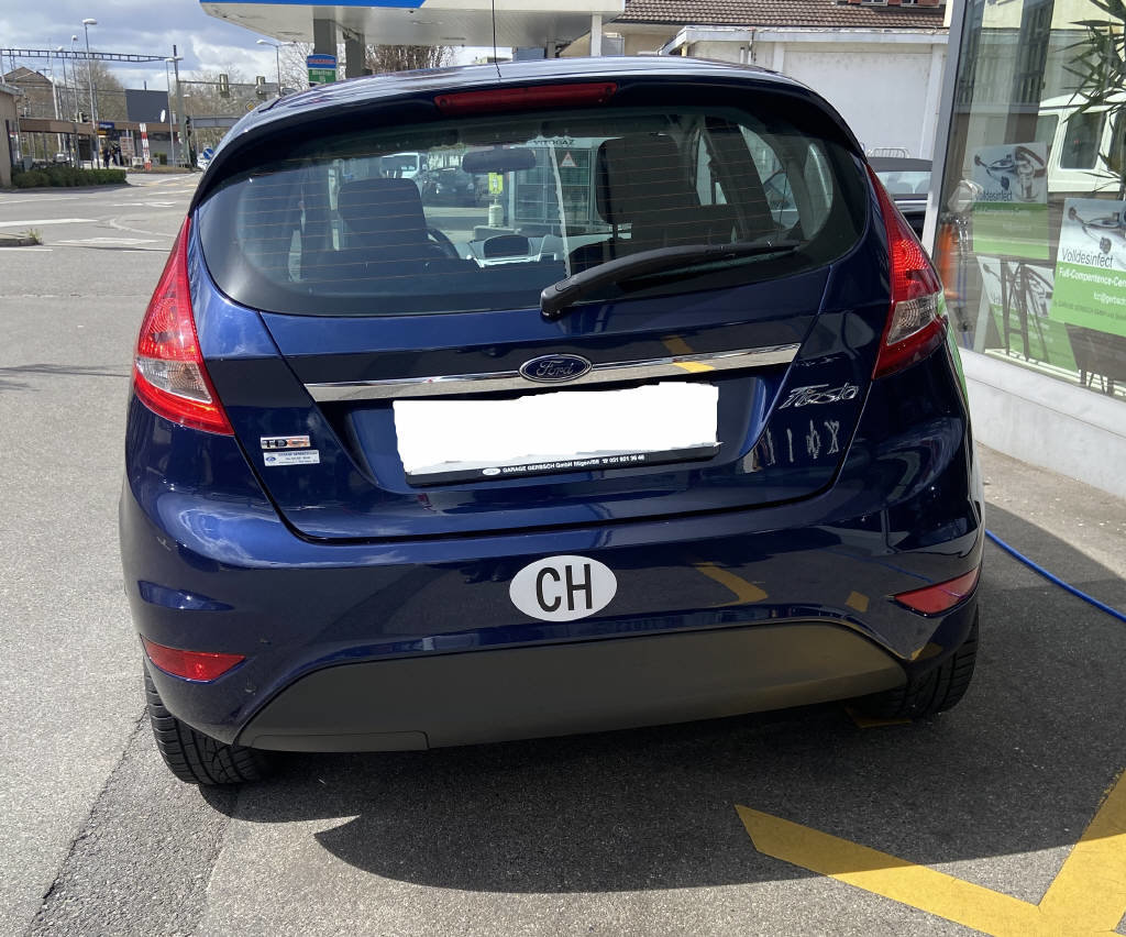 FORD Fiesta 1.6 TDCi Titanium, Diesel, Occasion / Utilisé, Manuelle - 5
