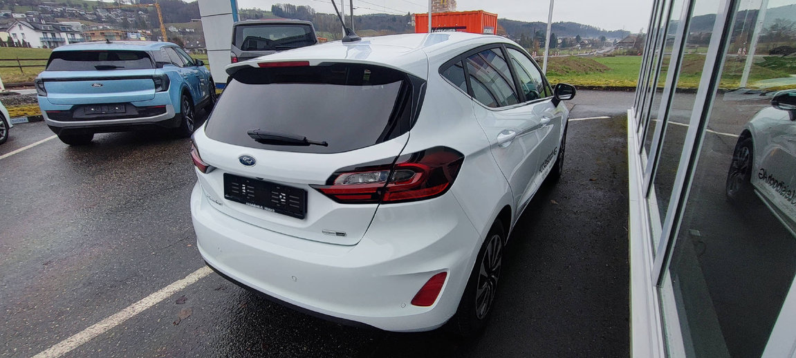 FORD Fiesta 1.0 EcoBoost Hybrid Titanium X, Mild-Hybrid Benzin/Elektro, Occasion / Gebraucht, Handschaltung - 3