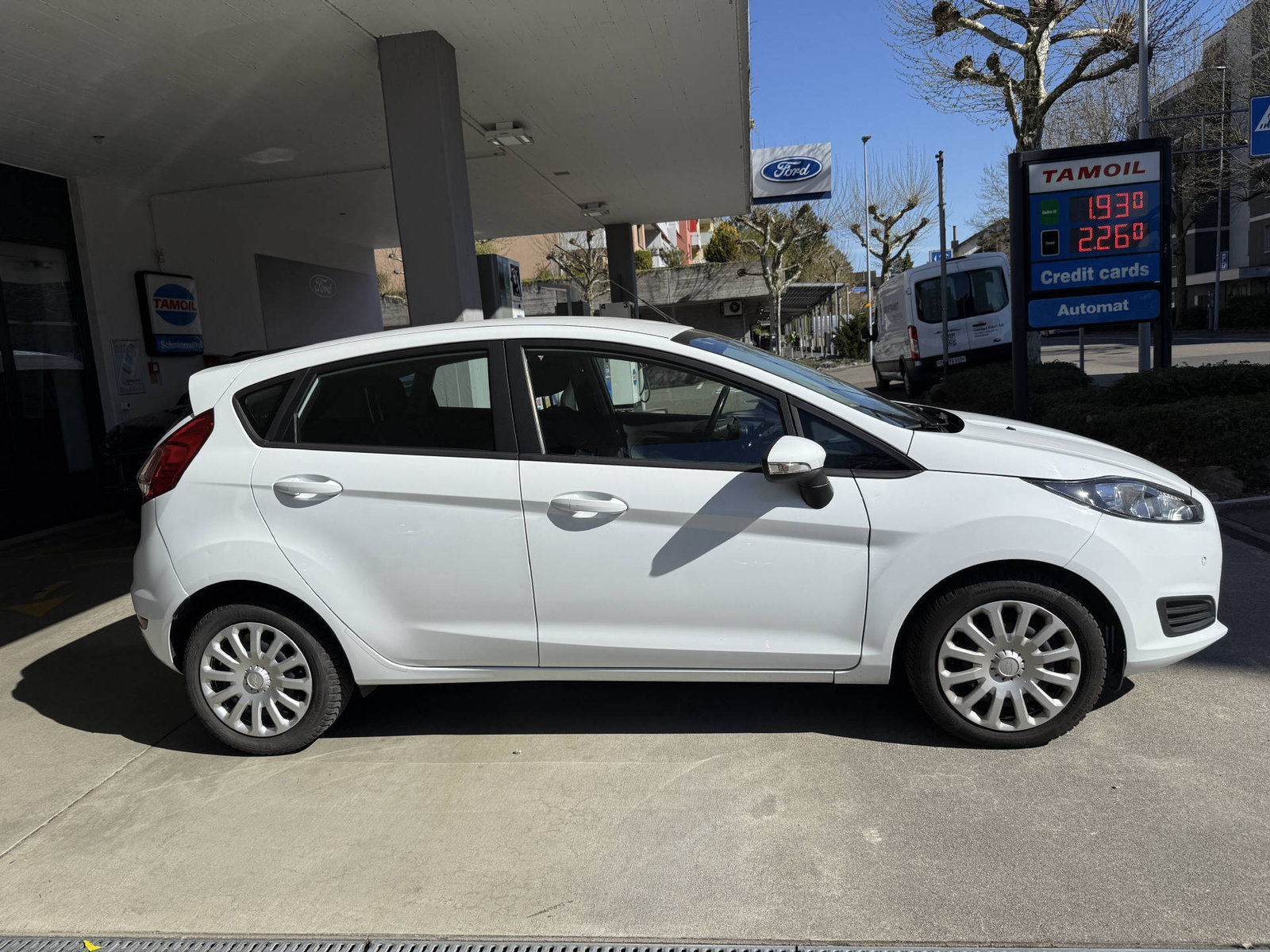 FORD Fiesta 1.0 EcoB 100 Trend, Essence, Occasion / Utilisé, Automatique - 5
